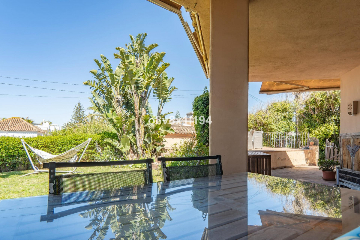 2 Bed Townhouse for sale in Marbella Costa Del Sol, Málaga, Spain
