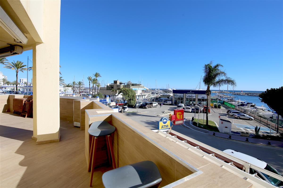 2 Bed Apartment for sale in Estepona Costa Del Sol, Málaga, Spain