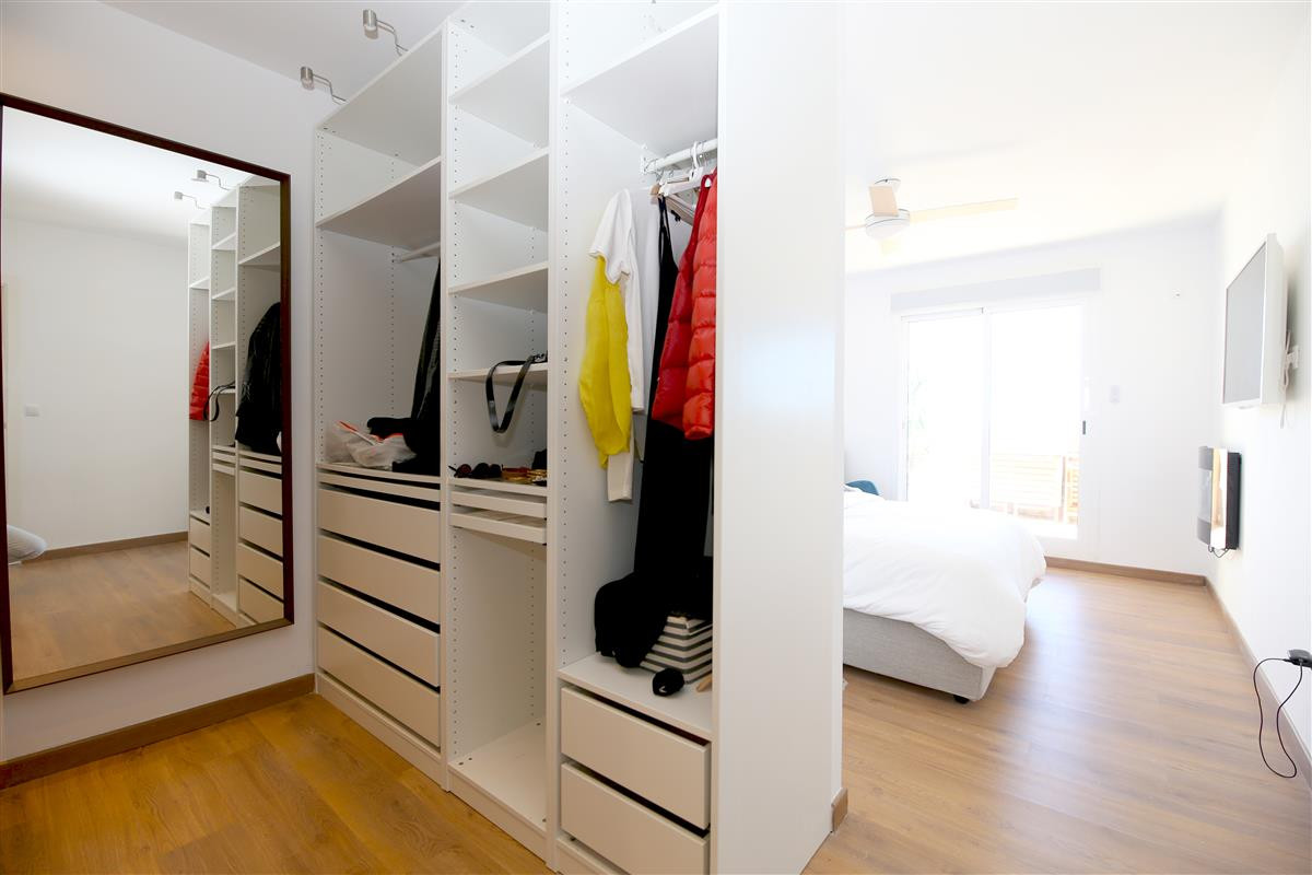 2 Bed Apartment for sale in Estepona Costa Del Sol, Málaga, Spain