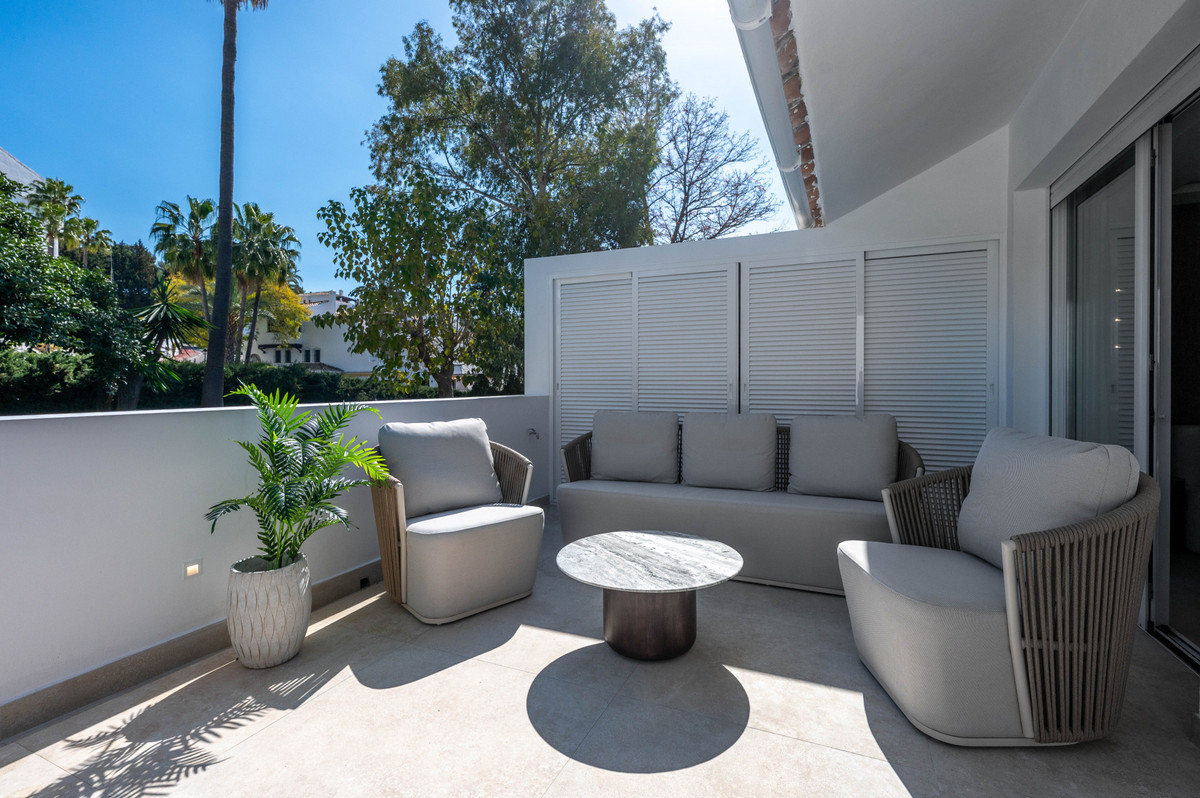 Se vende Apartamento Planta Media de 3 dormitorios en Costa Del Sol, Málaga, España