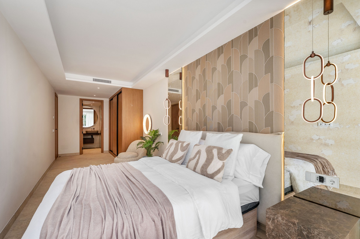 Se vende Apartamento Planta Media de 3 dormitorios en Costa Del Sol, Málaga, España