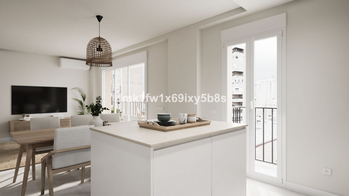 Se vende Apartamento Planta Media de 3 dormitorios en Costa Del Sol, Málaga, España