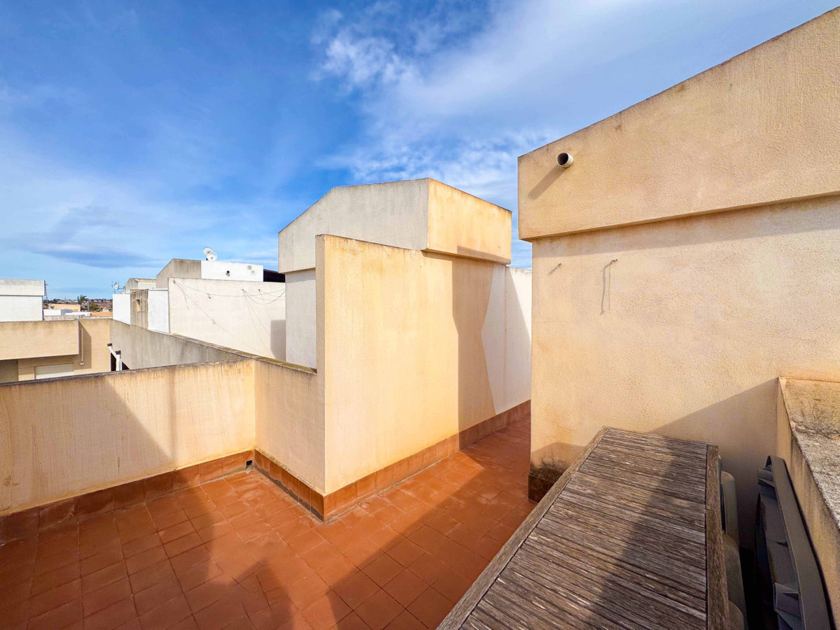 Se vende Apartamento Planta Media de 2 dormitorios en Costa Blanca, Alicante, España