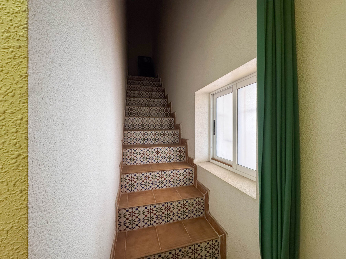 Se vende Apartamento Planta Media de 2 dormitorios en Costa Blanca, Alicante, España
