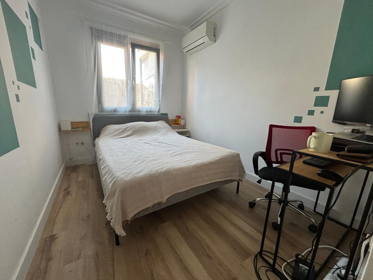 Se vende Apartamento Planta Baja de 4 dormitorios en Costa Blanca, Alicante, España