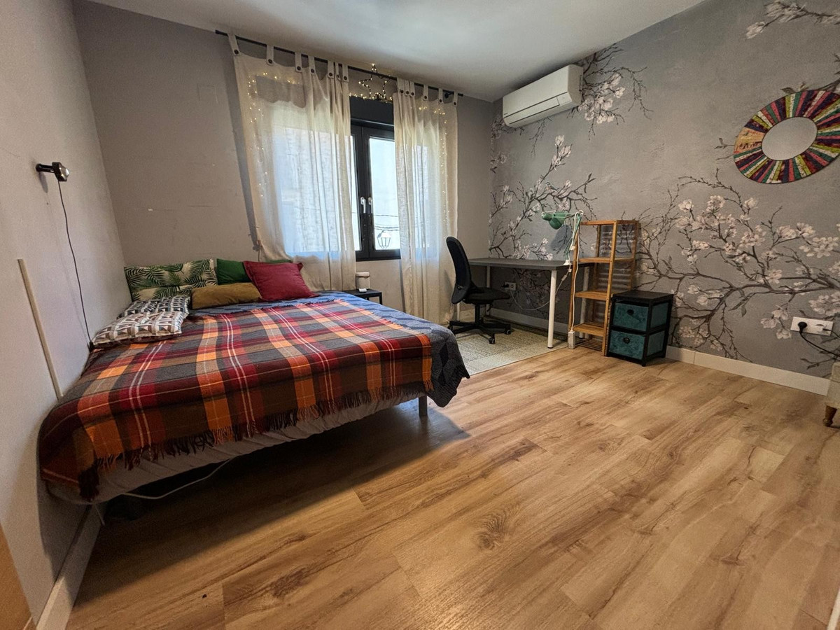 Se vende Apartamento Planta Baja de 4 dormitorios en Costa Blanca, Alicante, España