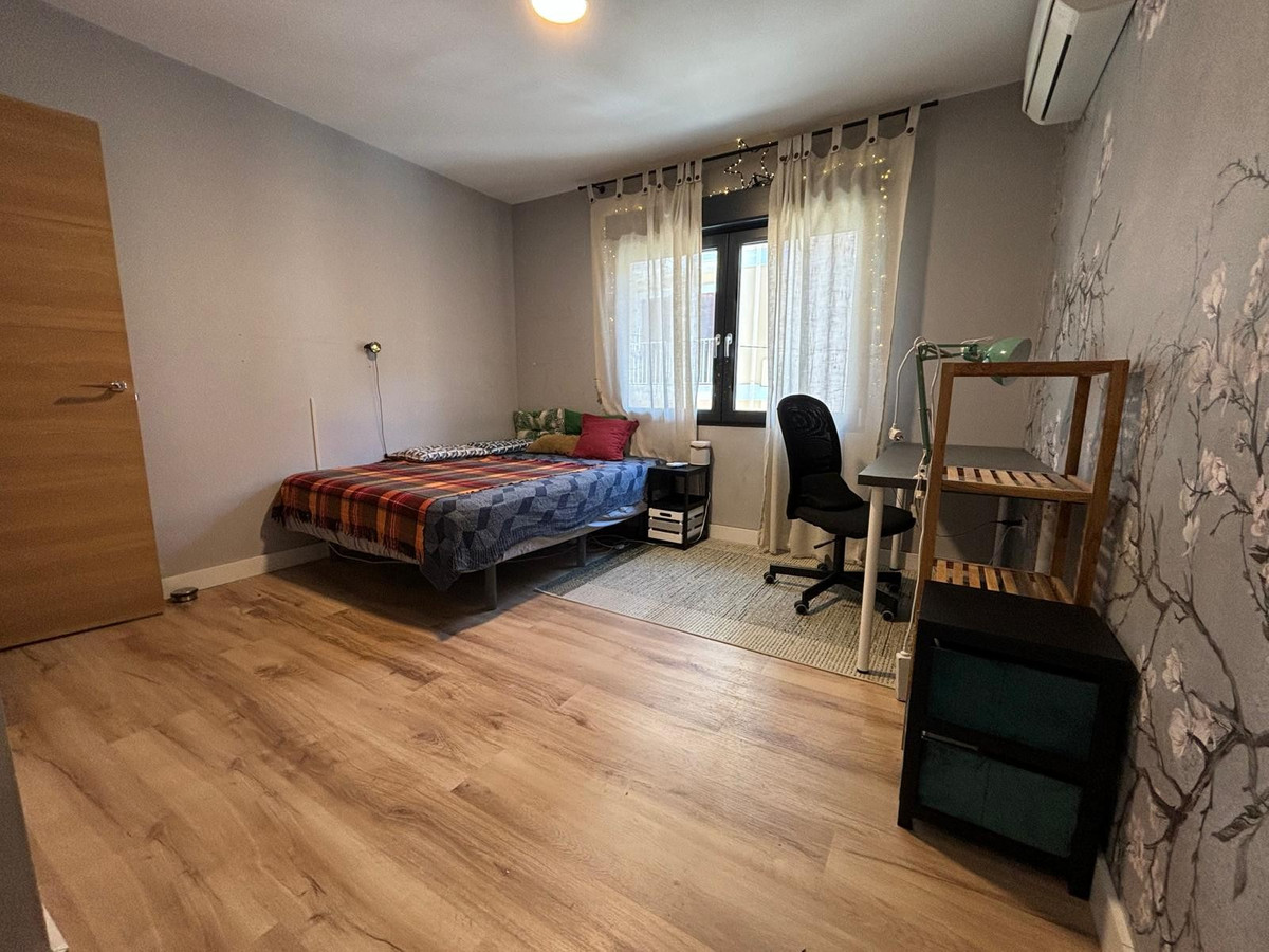Se vende Apartamento Planta Baja de 4 dormitorios en Costa Blanca, Alicante, España