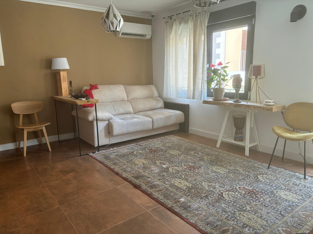 Se vende Apartamento Planta Baja de 4 dormitorios en Costa Blanca, Alicante, España