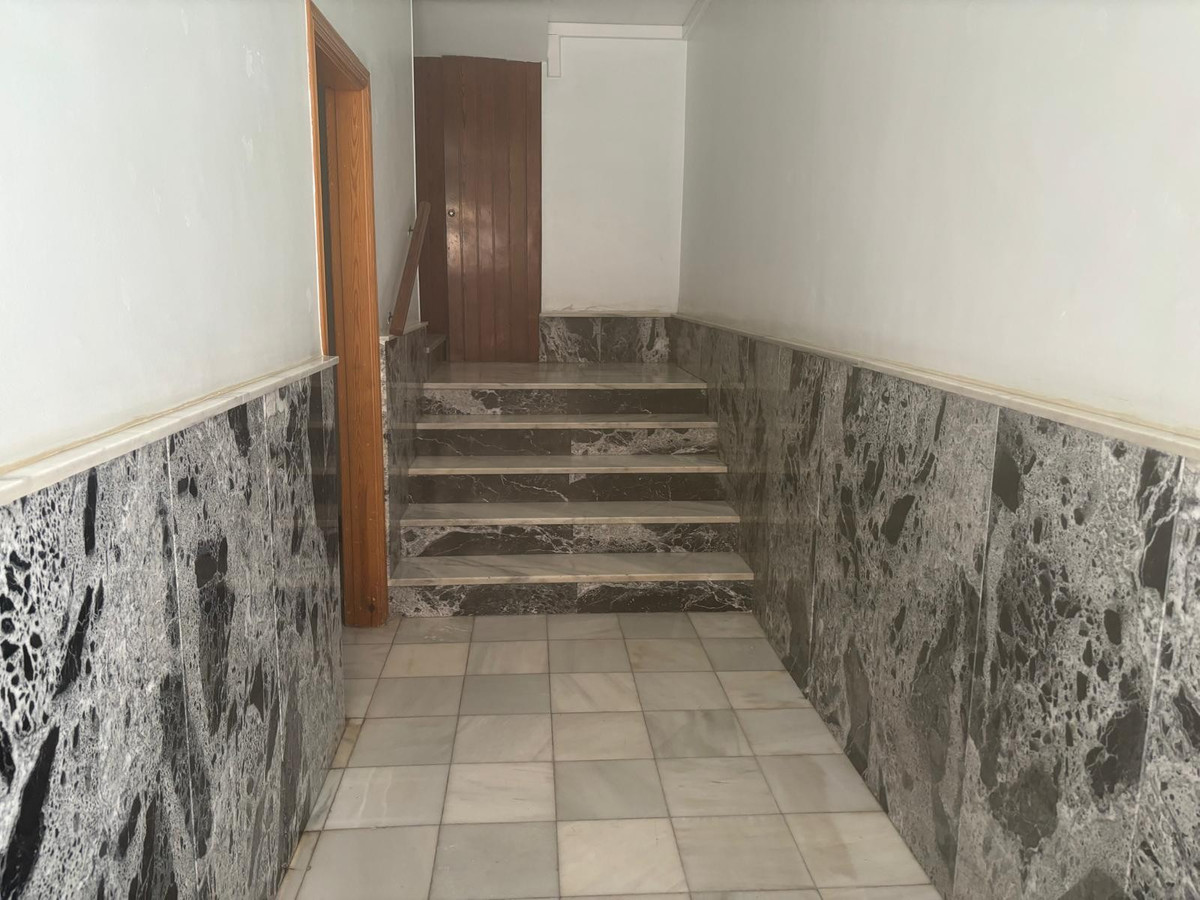 Se vende Apartamento Planta Baja de 4 dormitorios en Costa Blanca, Alicante, España