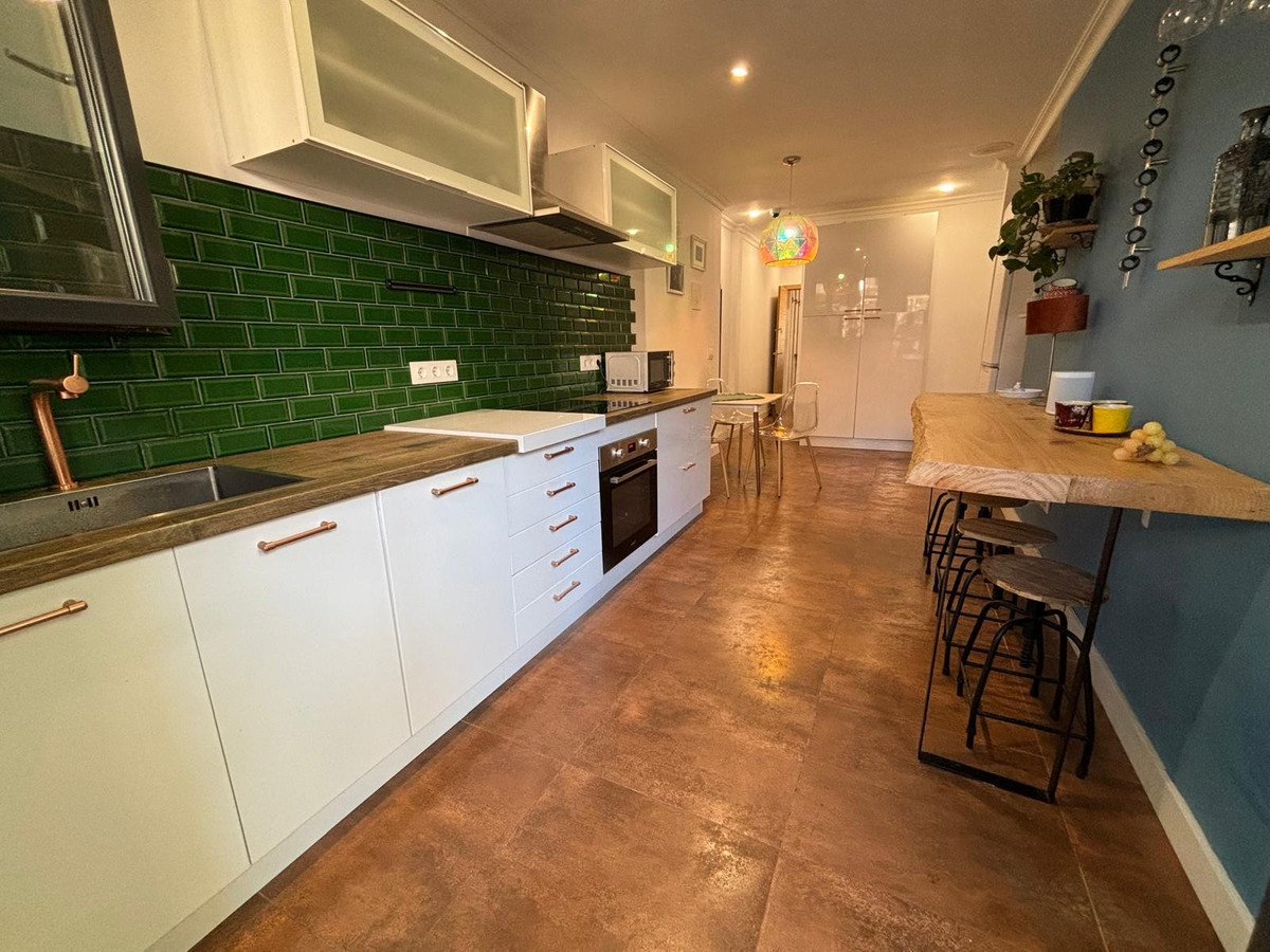 Se vende Apartamento Planta Baja de 4 dormitorios en Costa Blanca, Alicante, España
