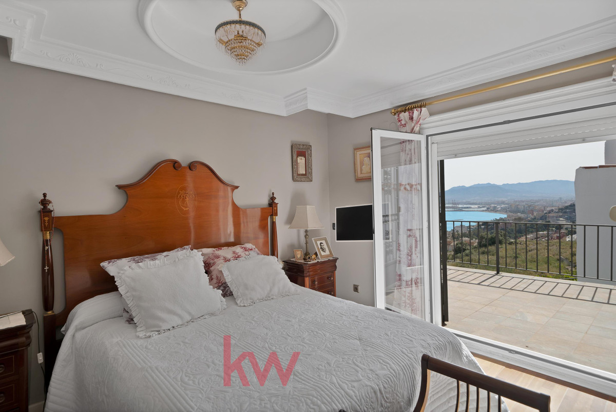 6 Bed Townhouse for sale in Málaga Costa Del Sol, Málaga, Spain
