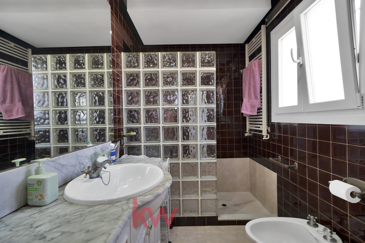 6 Bed Townhouse for sale in Málaga Costa Del Sol, Málaga, Spain