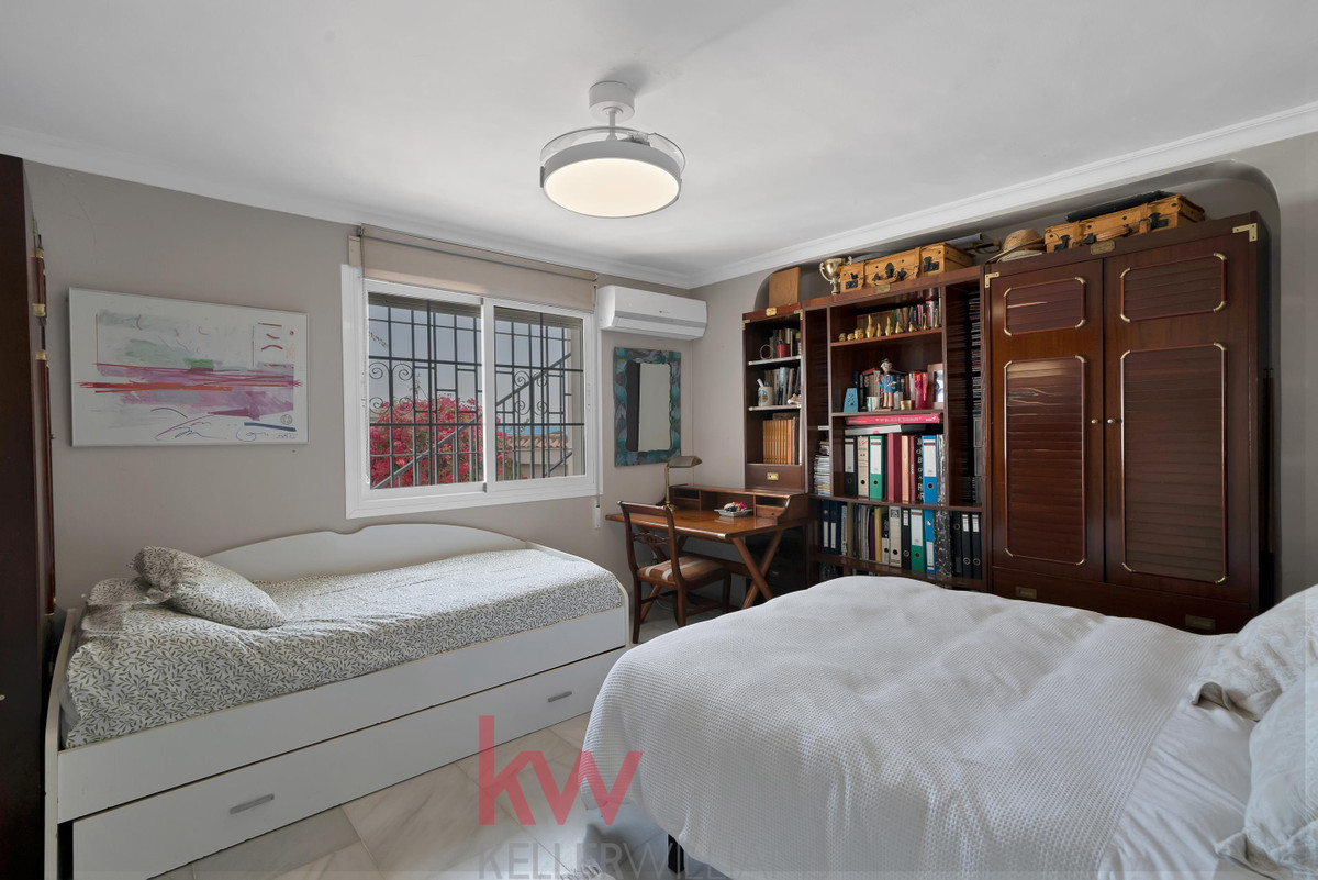 6 Bed Townhouse for sale in Málaga Costa Del Sol, Málaga, Spain