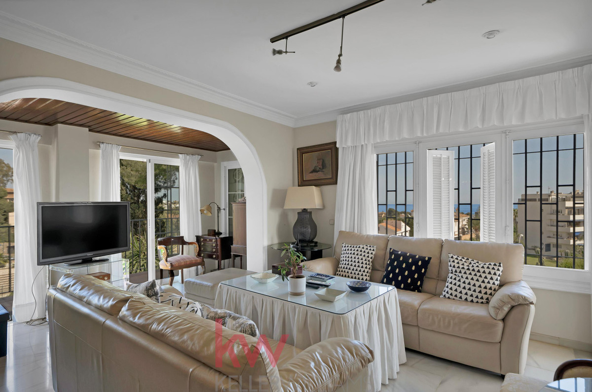 6 Bed Townhouse for sale in Málaga Costa Del Sol, Málaga, Spain
