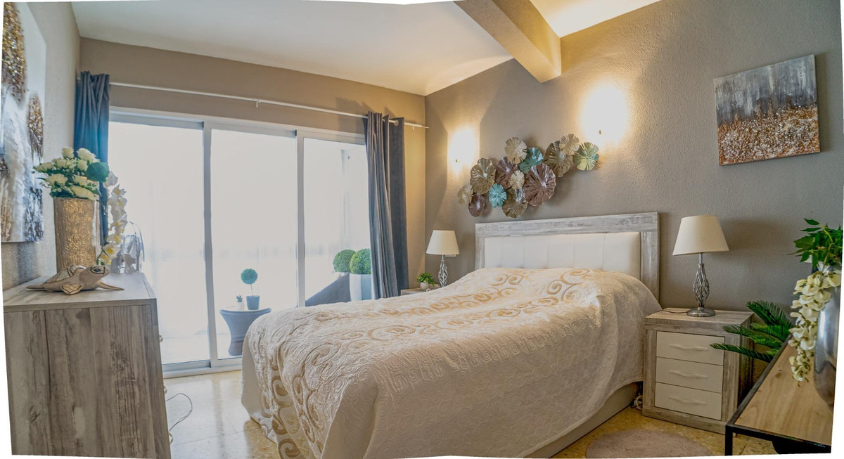 Se vende Apartamento Planta Media de 3 dormitorios en Costa Blanca, Alicante, España