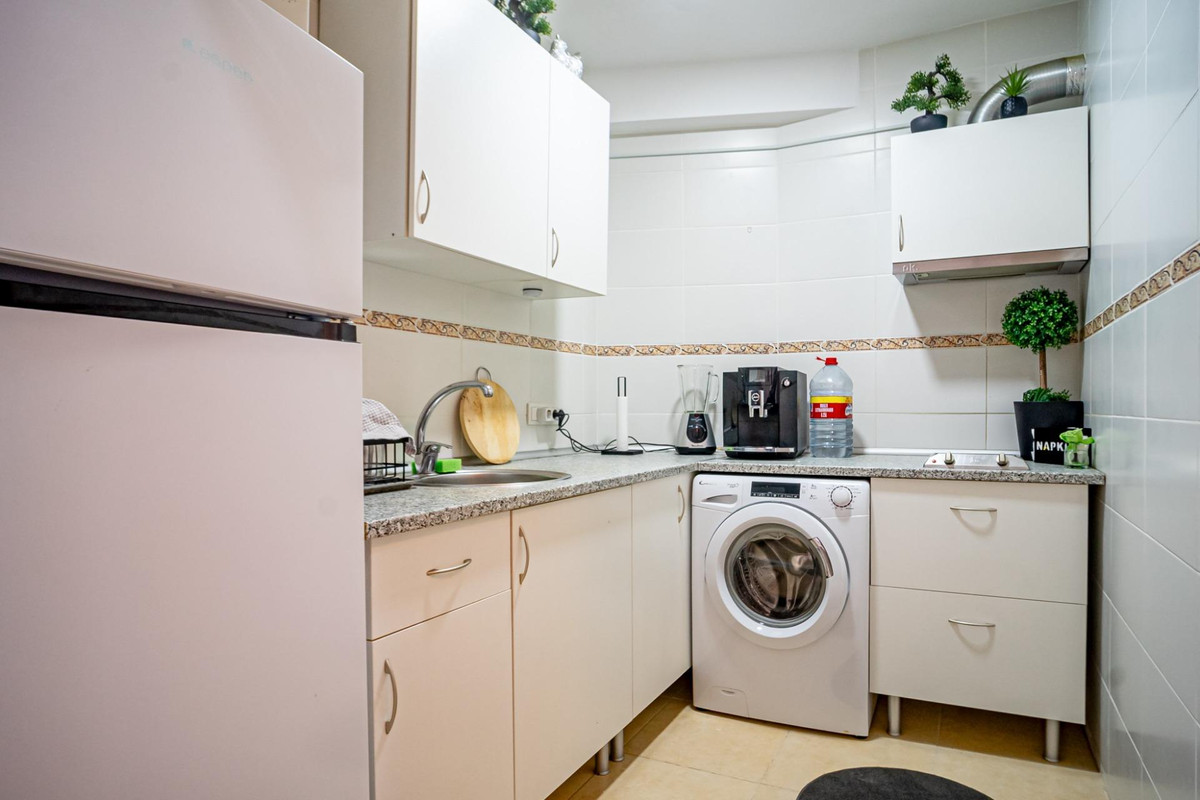 Se vende Apartamento Planta Media de 3 dormitorios en Costa Blanca, Alicante, España