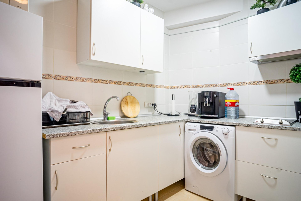 Se vende Apartamento Planta Media de 3 dormitorios en Costa Blanca, Alicante, España