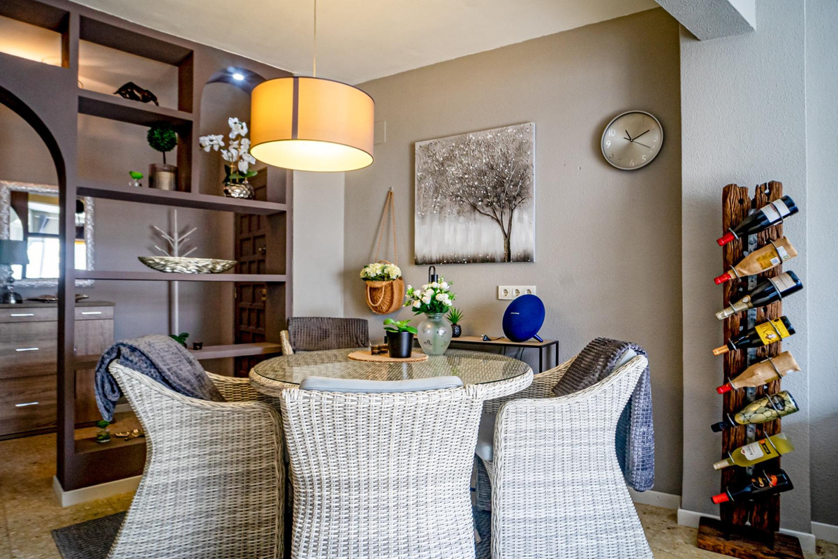 Se vende Apartamento Planta Media de 3 dormitorios en Costa Blanca, Alicante, España