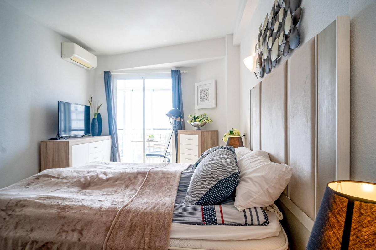 Se vende Apartamento Planta Media de 3 dormitorios en Costa Blanca, Alicante, España