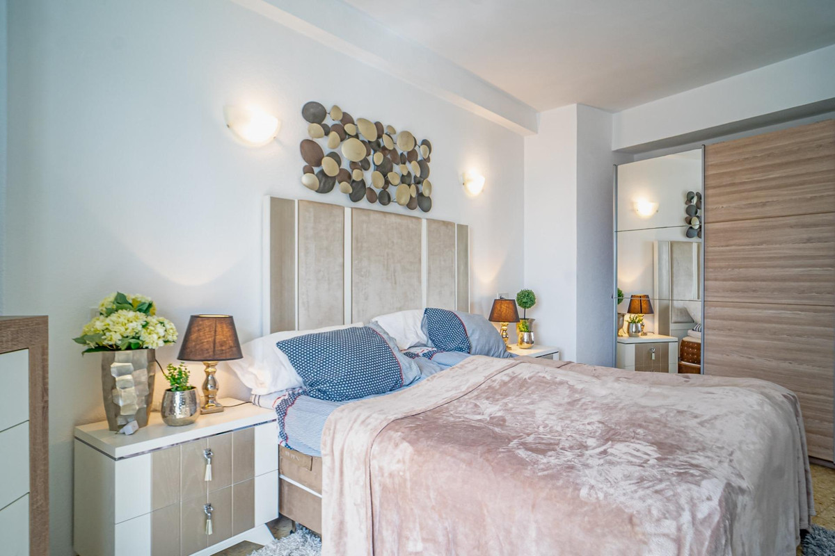 Se vende Apartamento Planta Media de 3 dormitorios en Costa Blanca, Alicante, España