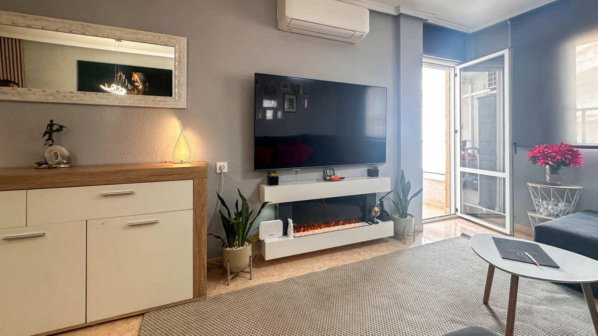 3 Bed Apartment for sale in Torrevieja Costa Blanca, Alicante, Spain