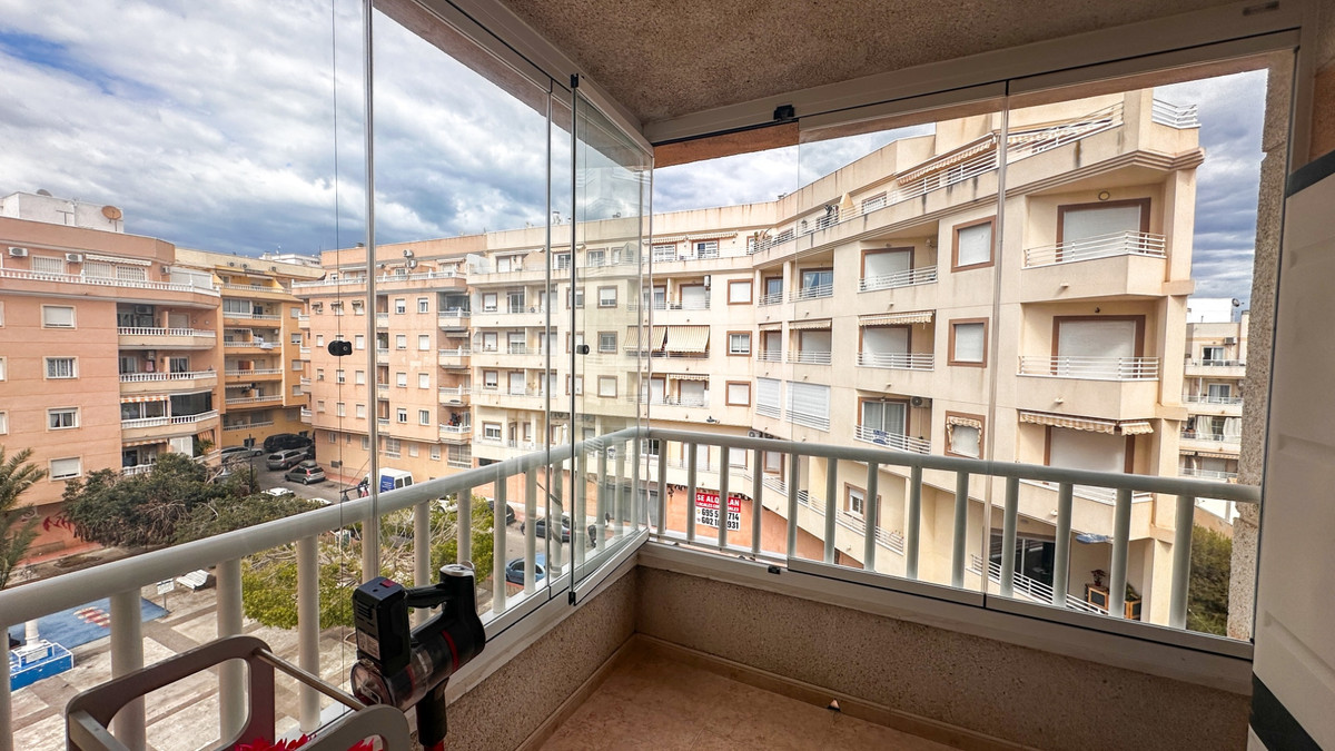 3 Bed Apartment for sale in Torrevieja Costa Blanca, Alicante, Spain