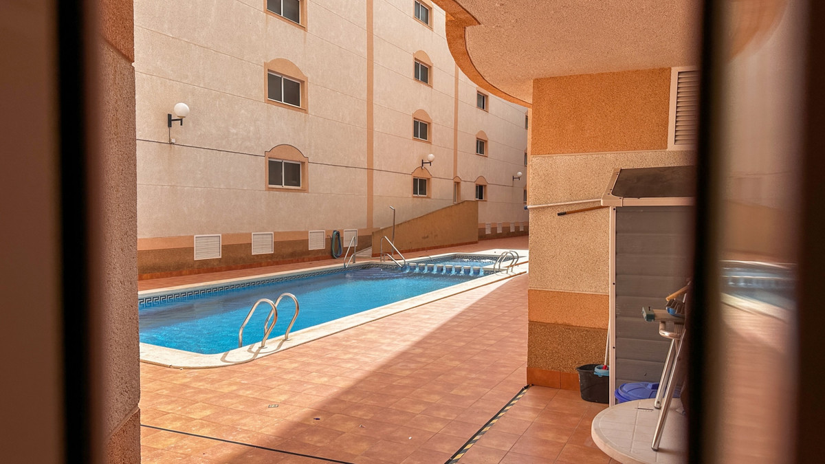 3 Bed Apartment for sale in Torrevieja Costa Blanca, Alicante, Spain