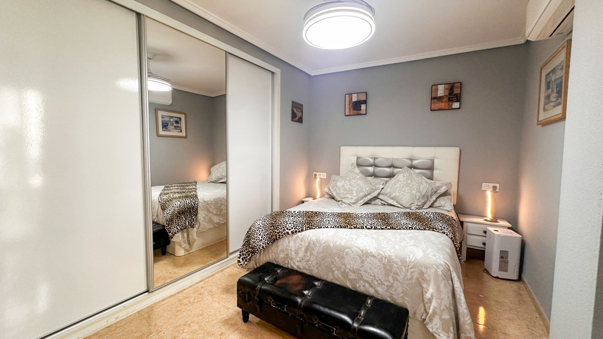 3 Bed Apartment for sale in Torrevieja Costa Blanca, Alicante, Spain