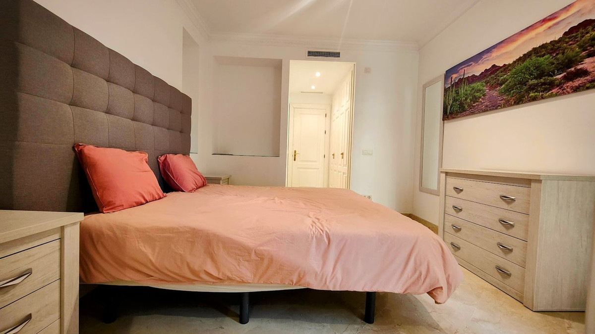 Se vende Apartamento Planta Baja de 3 dormitorios en Costa Del Sol, Málaga, España