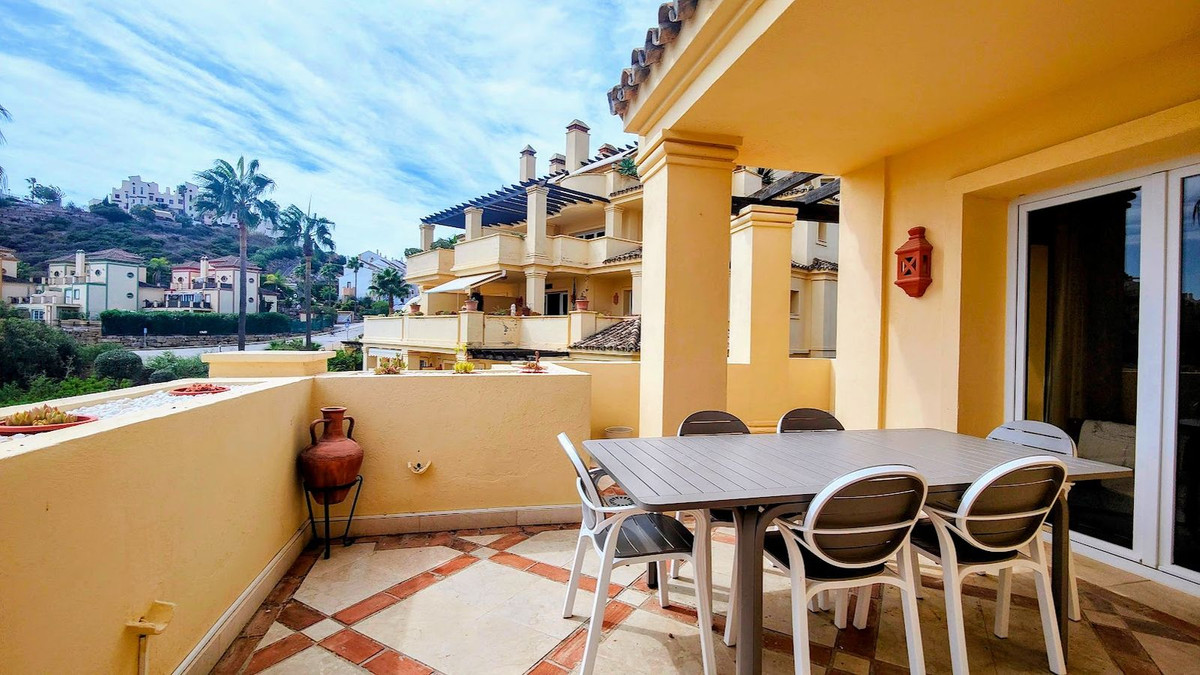 Se vende Apartamento Planta Baja de 3 dormitorios en Costa Del Sol, Málaga, España