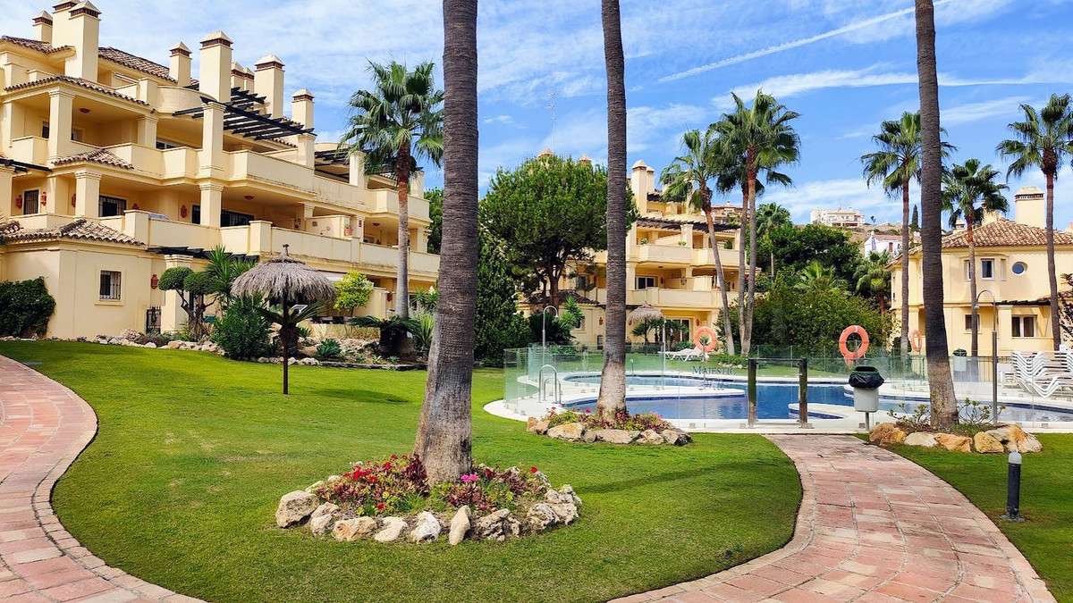 Se vende Apartamento Planta Baja de 3 dormitorios en Costa Del Sol, Málaga, España