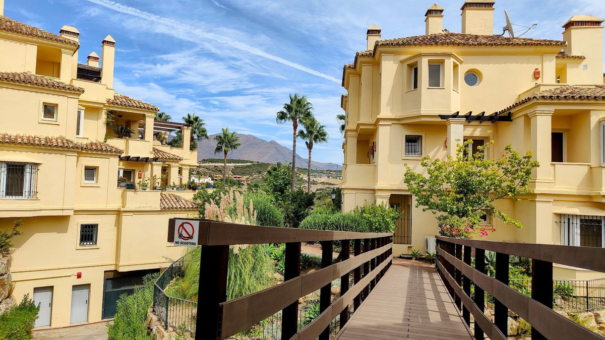 Se vende Apartamento Planta Baja de 3 dormitorios en Costa Del Sol, Málaga, España