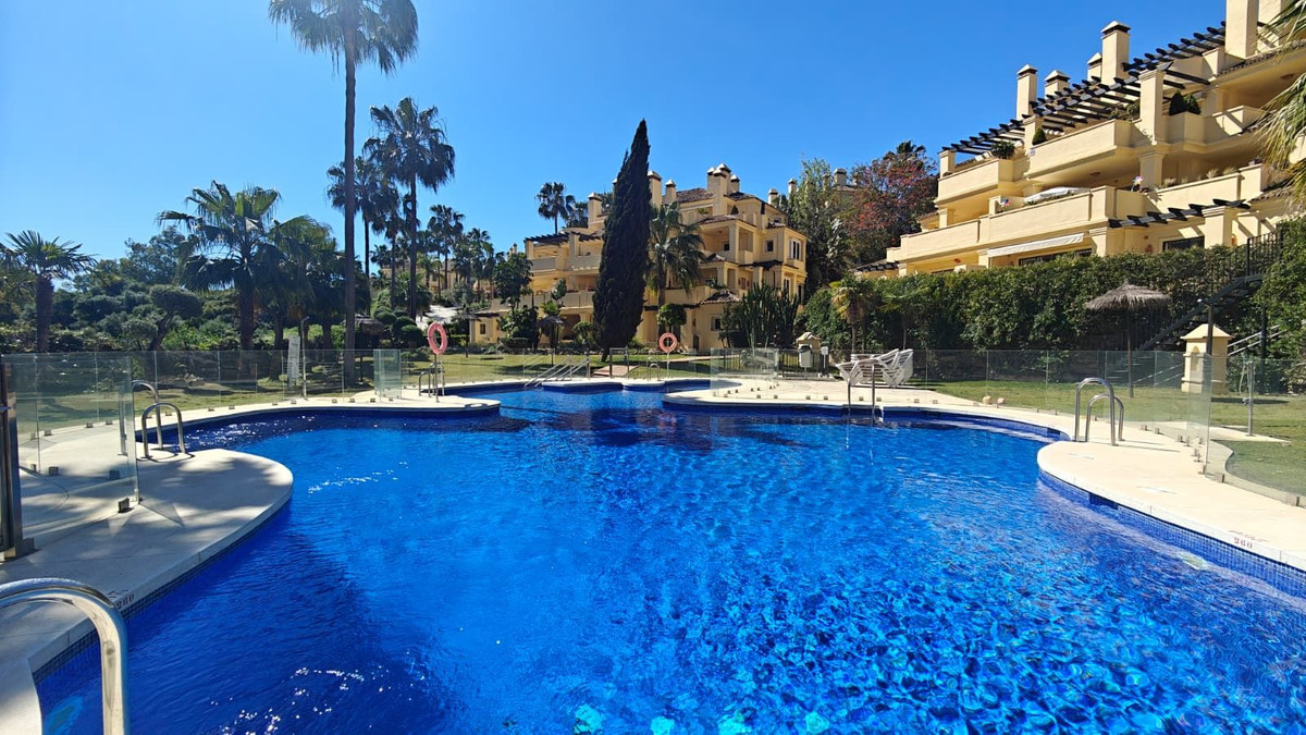 Se vende Apartamento Planta Baja de 3 dormitorios en Costa Del Sol, Málaga, España