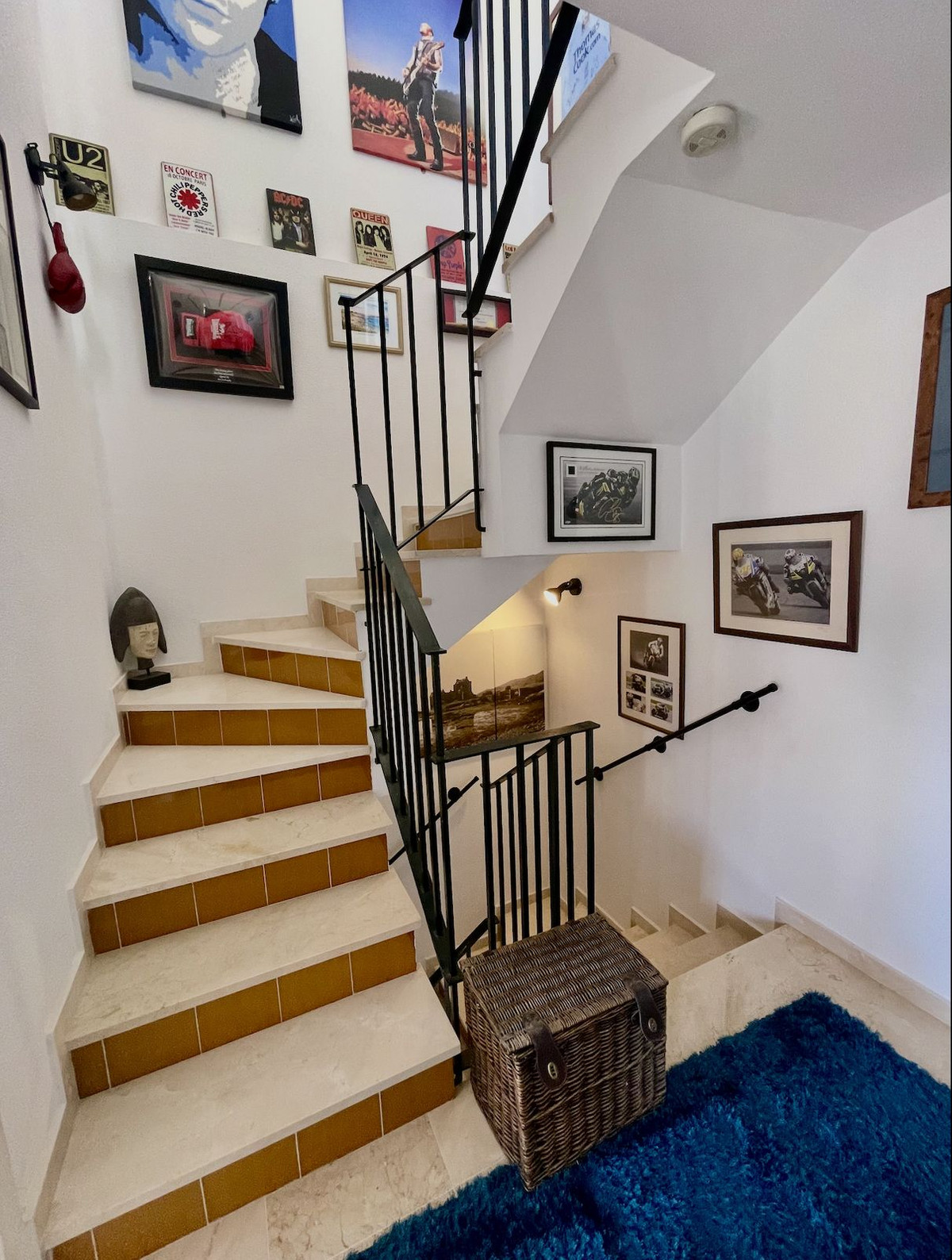 3 Bed Townhouse for sale in La Duquesa Costa Del Sol, Málaga, Spain