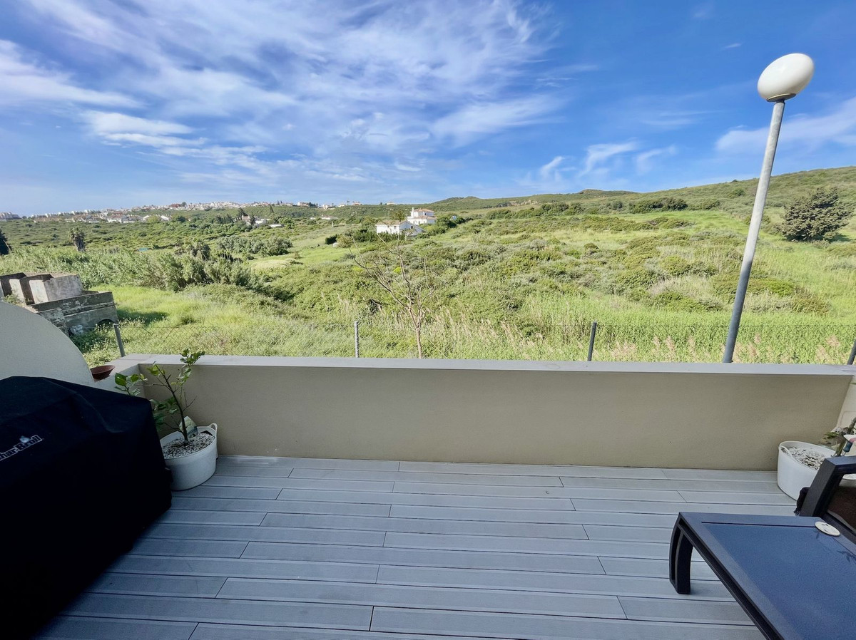 3 Bed Townhouse for sale in La Duquesa Costa Del Sol, Málaga, Spain
