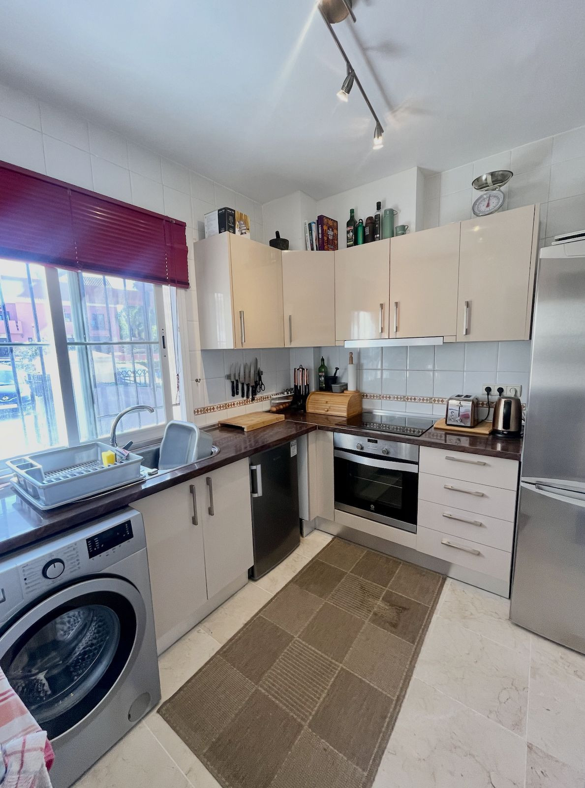 3 Bed Townhouse for sale in La Duquesa Costa Del Sol, Málaga, Spain