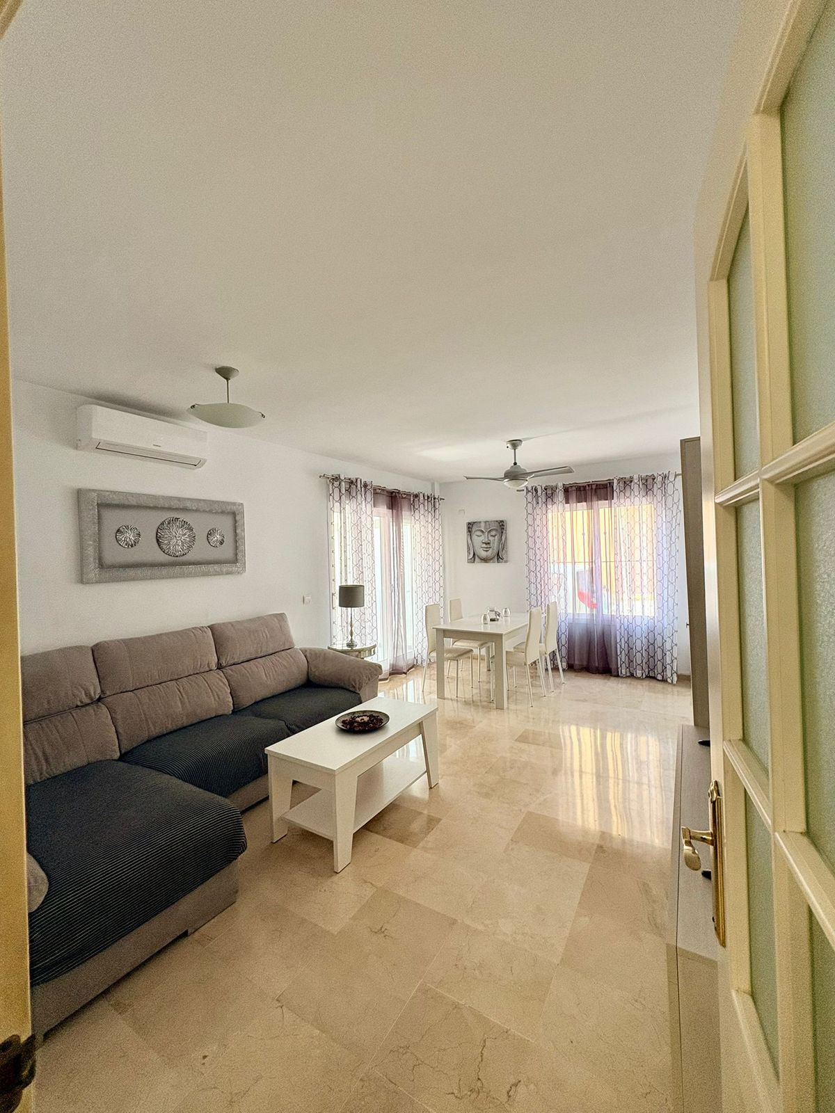 Se vende Apartamento Planta Baja de 3 dormitorios en Costa Del Sol, Málaga, España