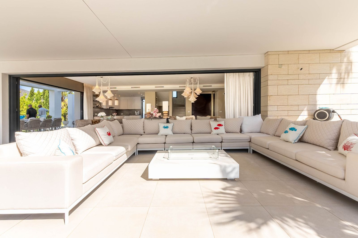 7 Bed Townhouse for sale in La Cala Golf Costa Del Sol, Málaga, Spain