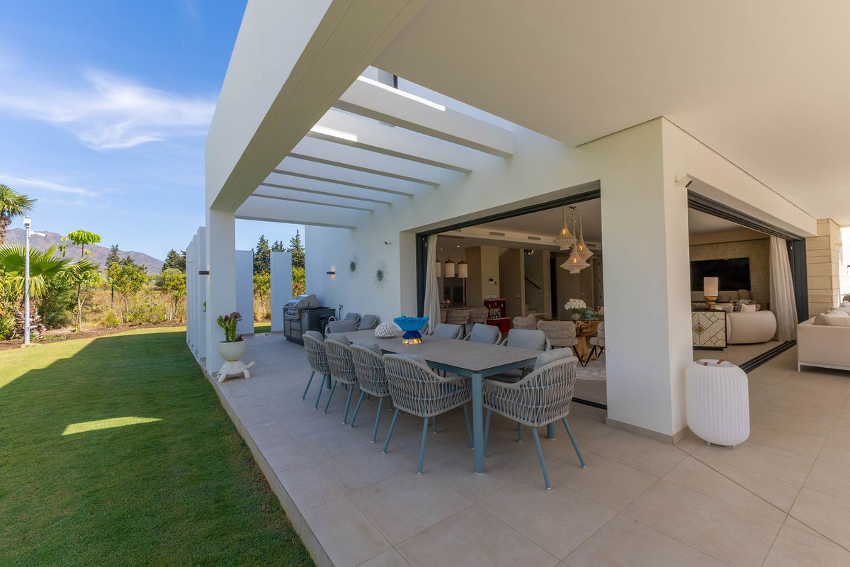 7 Bed Townhouse for sale in La Cala Golf Costa Del Sol, Málaga, Spain