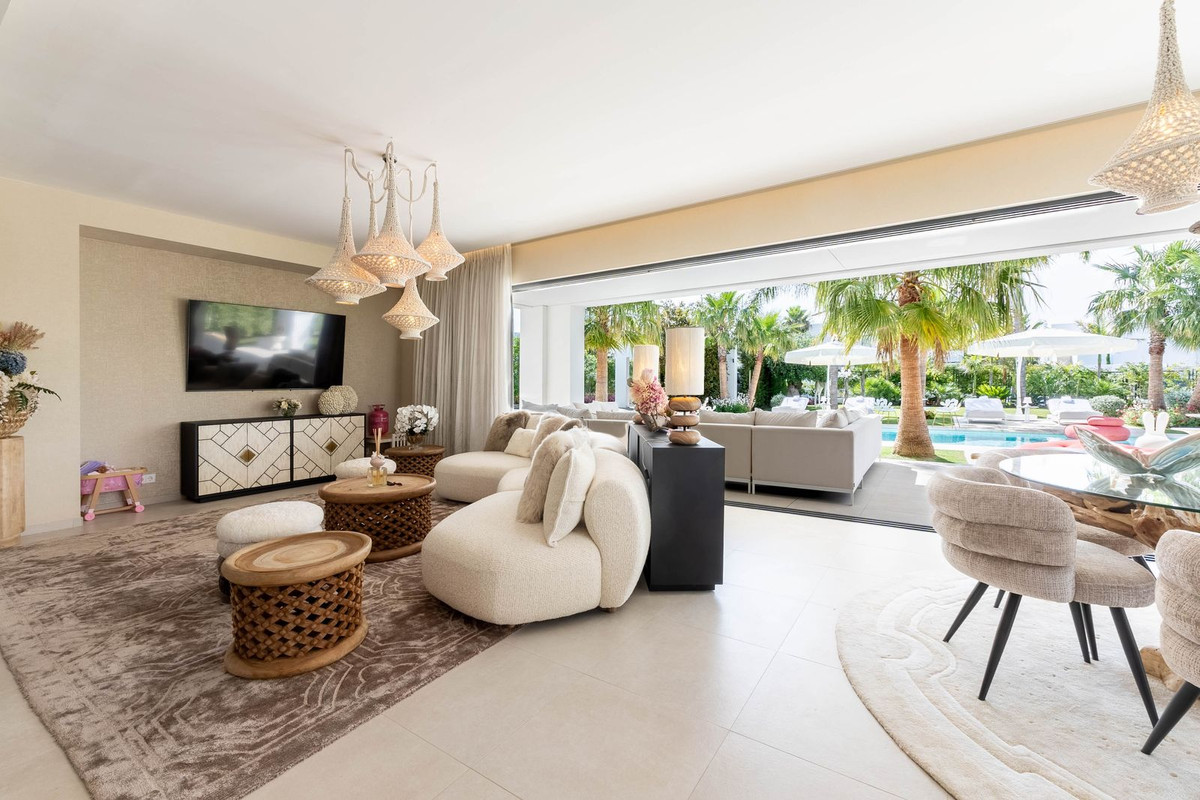 7 Bed Townhouse for sale in La Cala Golf Costa Del Sol, Málaga, Spain