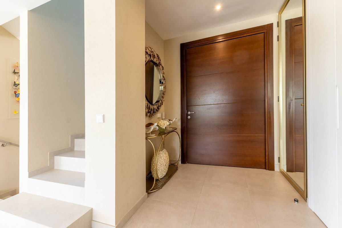 7 Bed Townhouse for sale in La Cala Golf Costa Del Sol, Málaga, Spain