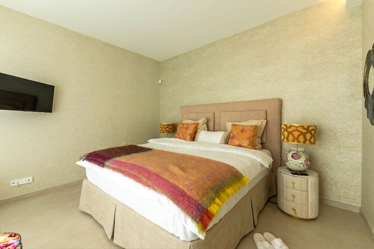 7 Bed Townhouse for sale in La Cala Golf Costa Del Sol, Málaga, Spain