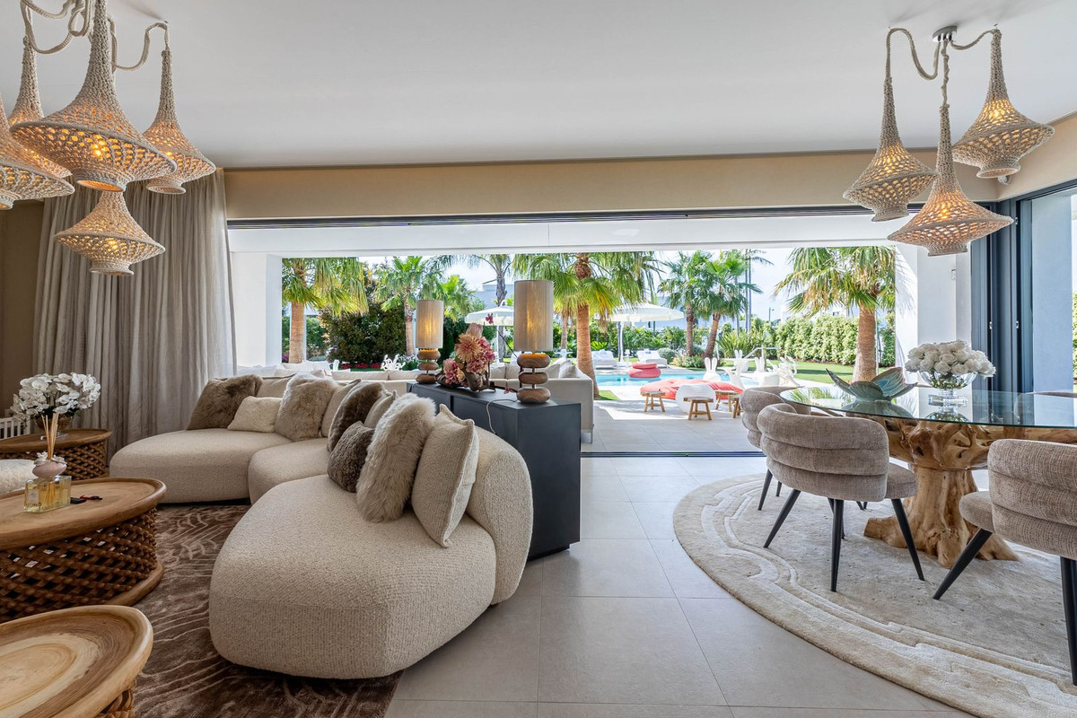 7 Bed Townhouse for sale in La Cala Golf Costa Del Sol, Málaga, Spain
