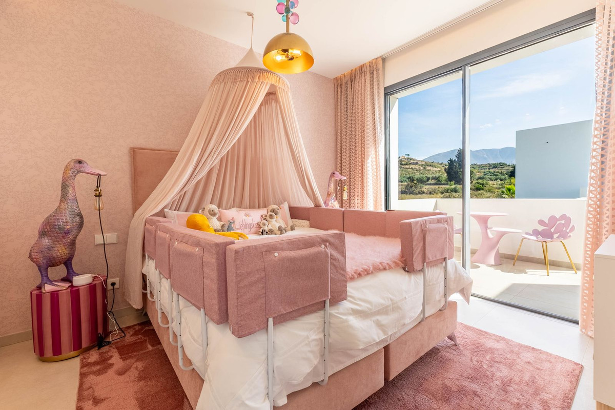 7 Bed Townhouse for sale in La Cala Golf Costa Del Sol, Málaga, Spain