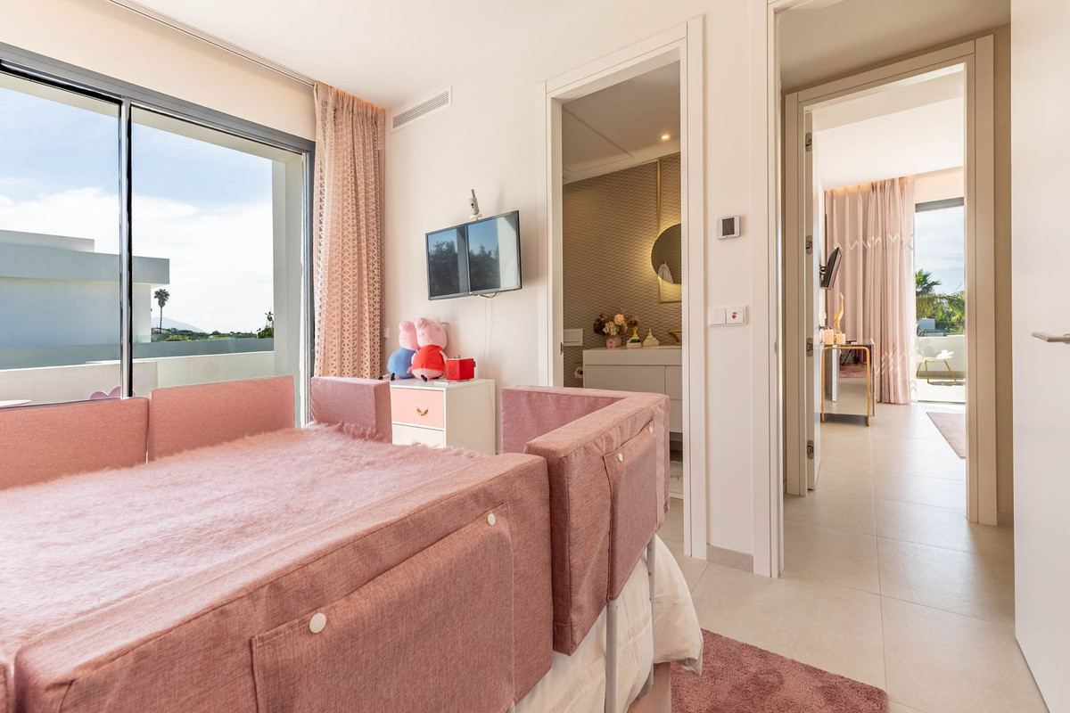 7 Bed Townhouse for sale in La Cala Golf Costa Del Sol, Málaga, Spain