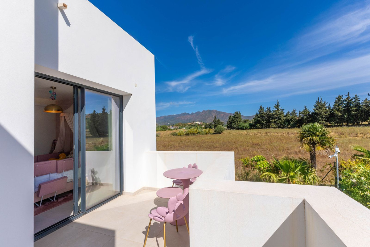 7 Bed Townhouse for sale in La Cala Golf Costa Del Sol, Málaga, Spain