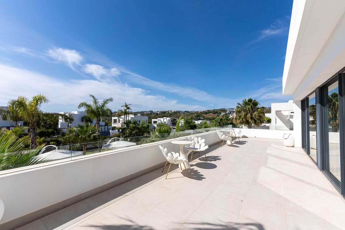 7 Bed Townhouse for sale in La Cala Golf Costa Del Sol, Málaga, Spain