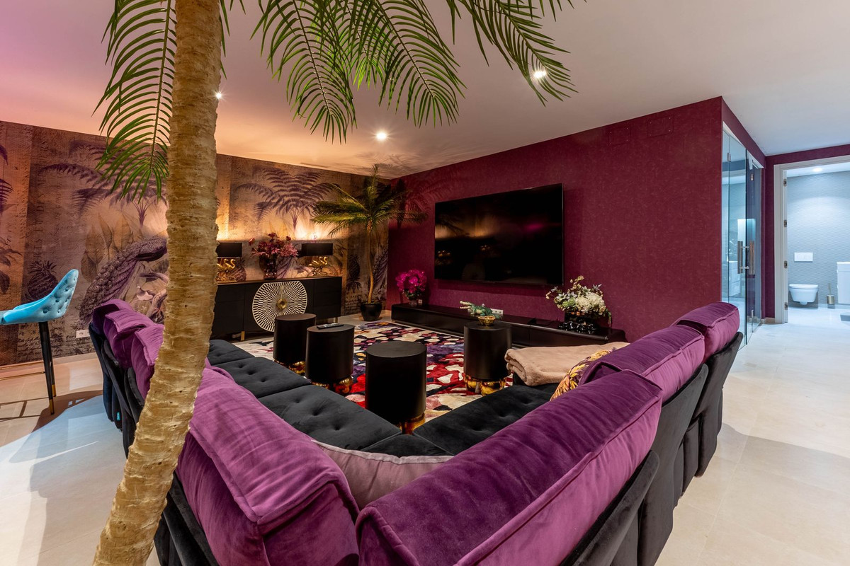 7 Bed Townhouse for sale in La Cala Golf Costa Del Sol, Málaga, Spain