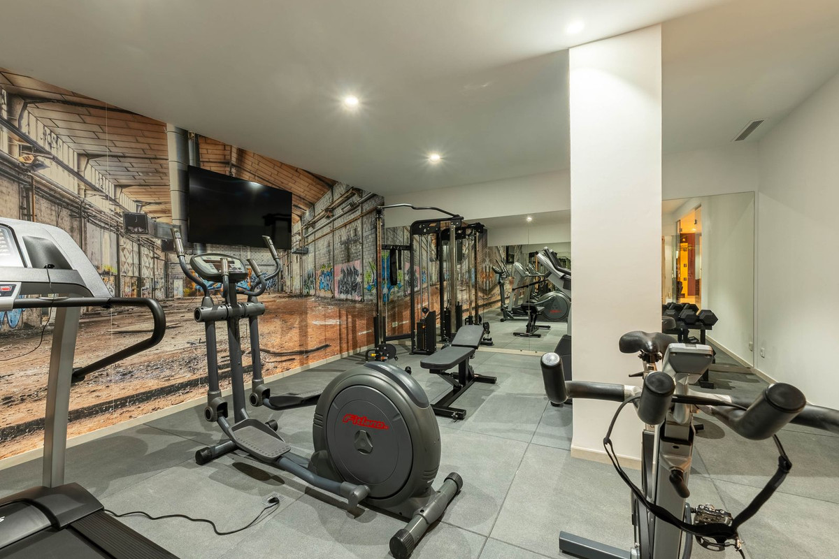 7 Bed Townhouse for sale in La Cala Golf Costa Del Sol, Málaga, Spain