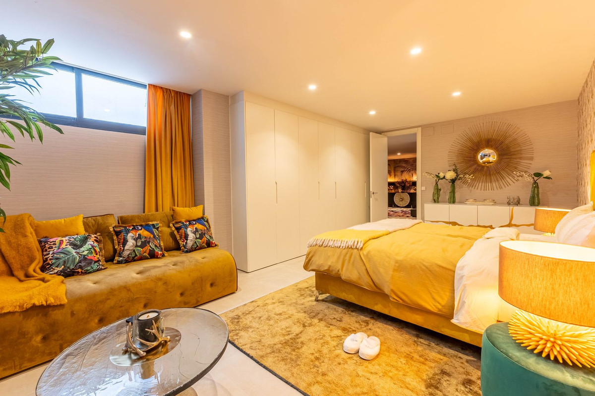7 Bed Townhouse for sale in La Cala Golf Costa Del Sol, Málaga, Spain